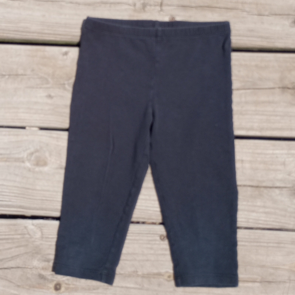 🪻Gifting🪻 Girls Size 5T Black Leggings - Picture 1 of 6